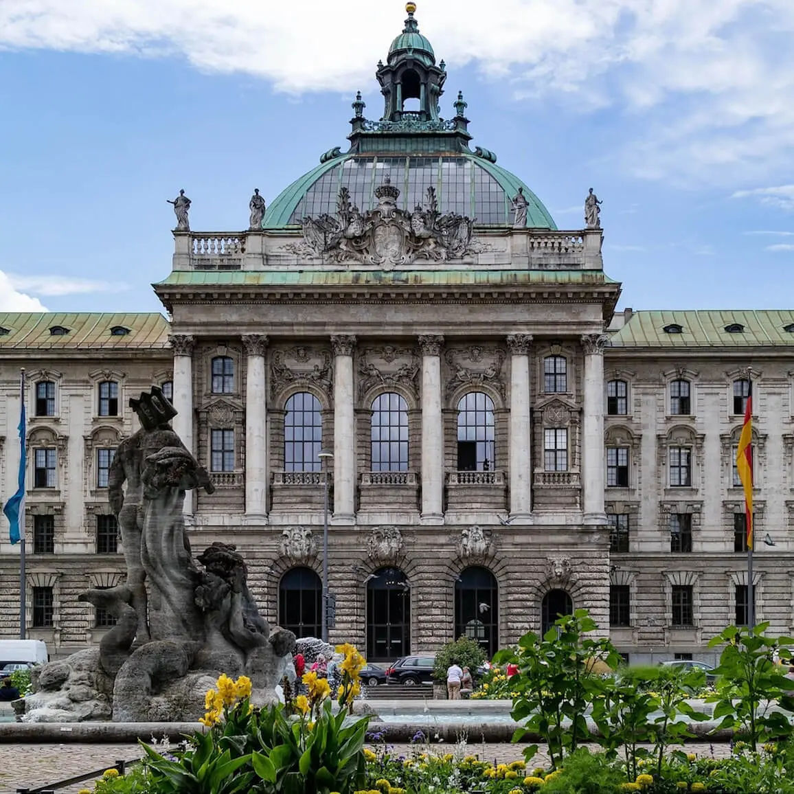 Germany Bavaria Munich Nanny Educator Childcare Infant care Part-time Long-term position in full-time for private household sought