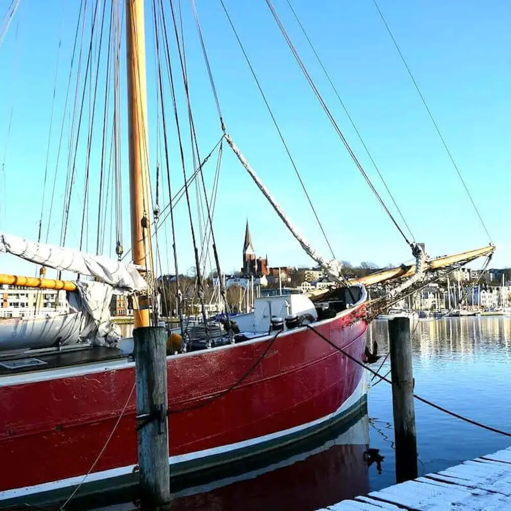 Schleswig-Holsteins Flensburg nanny for the private household from summer sought