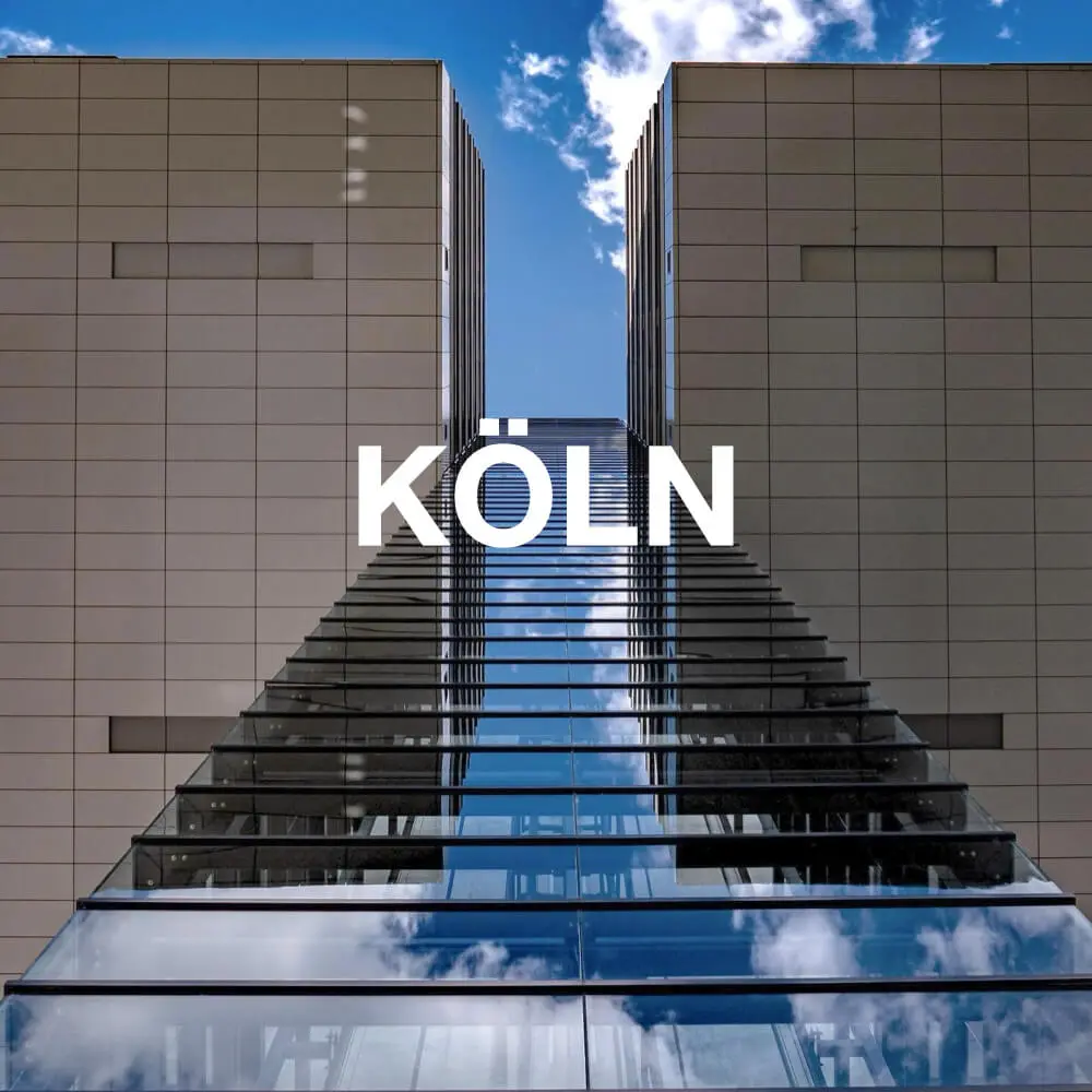 Professionelle Nanny-Vermittlung in Köln, Nordrhein-Westfalen: Internationale Nanny-Agentur für qualifizierte Kinderbetreuung, Nanny-Jobs und Haushälterinnen in privaten Haushalten. Weltweite Personalvermittlung für anspruchsvolle Familien.