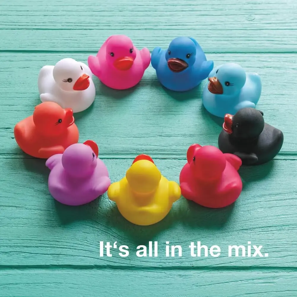 patchwork families and other new family structures offer children stable communal living models for a loving family life